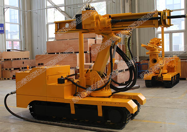 气动履带式钻机：煤矿井下操作简单的高效钻机。
